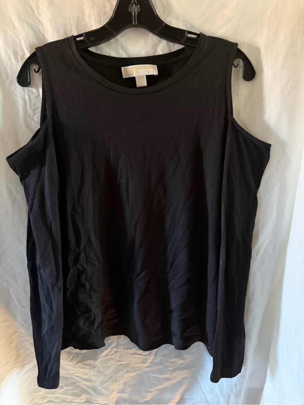 Michael Kors Black Cold-Shoulder Long Sleeve Tee